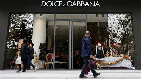 caso razzismo dolce gabbana|Dolce & Gabbana’s racism debacle in China could cost it a.